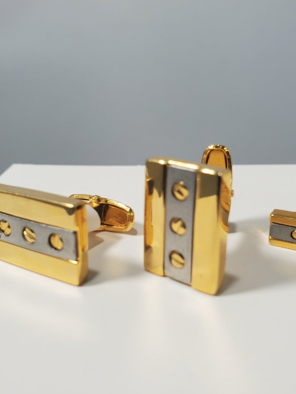 Gold-Tone & Silver-Tone Screw-Detail 3-Piece Cufflink and Tie Clip Set - Picture 4 of 8